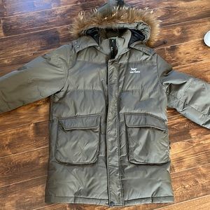 Arc’teryx winter puffer w fur trim